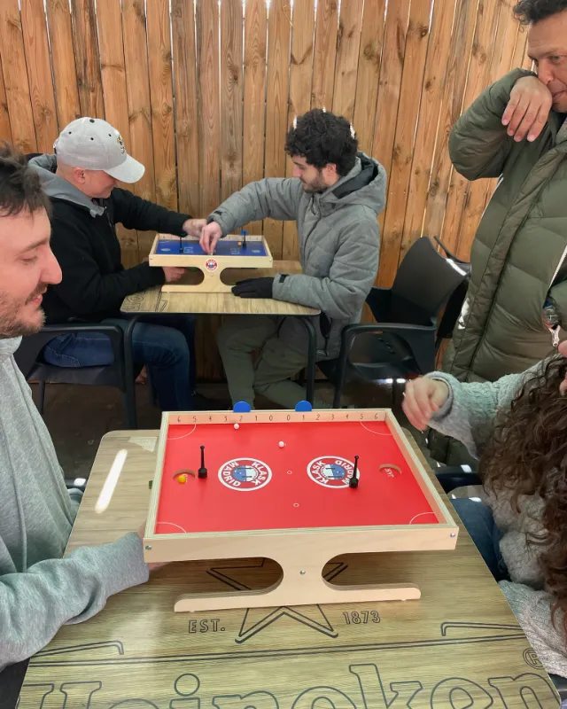 Partida en un tablero rojo
